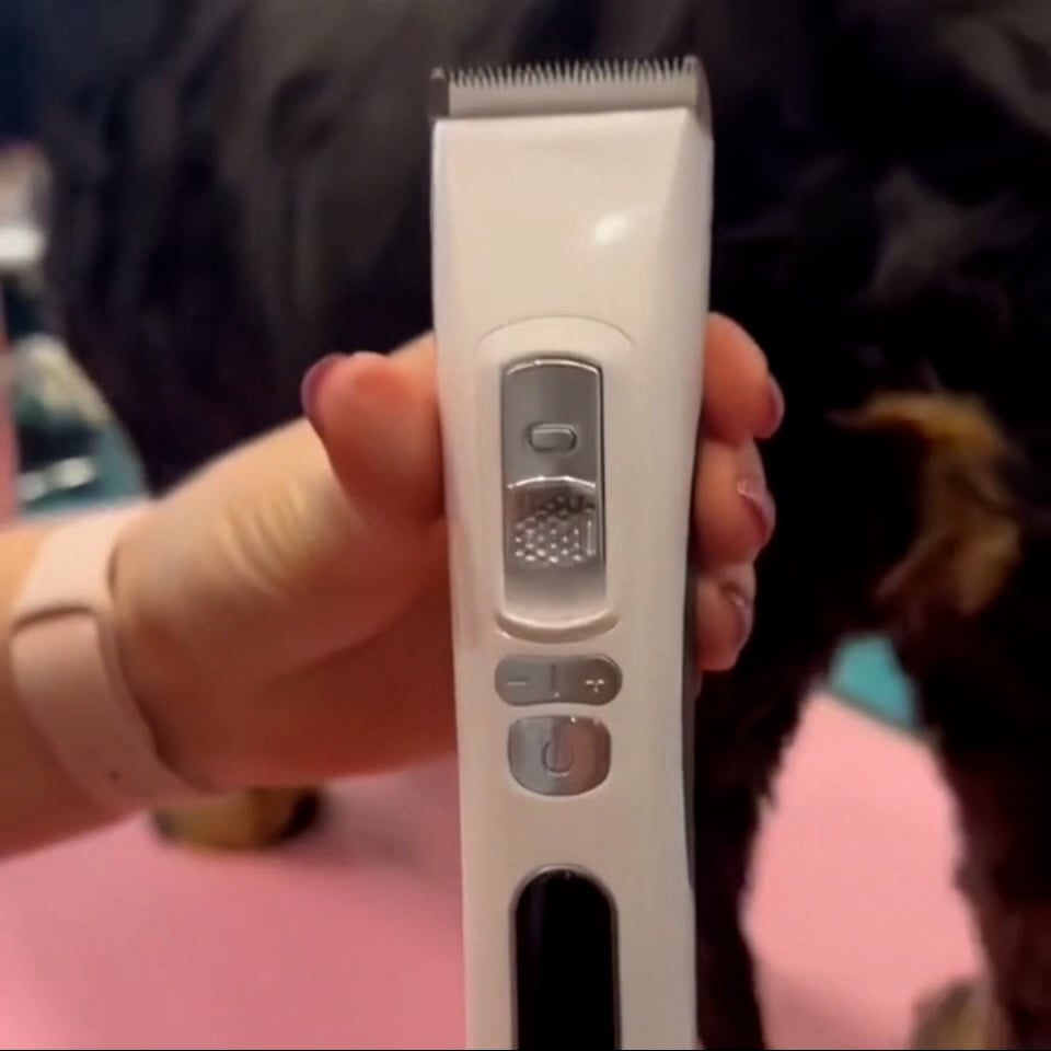 Groomsaber EasyTrim PRO Demo